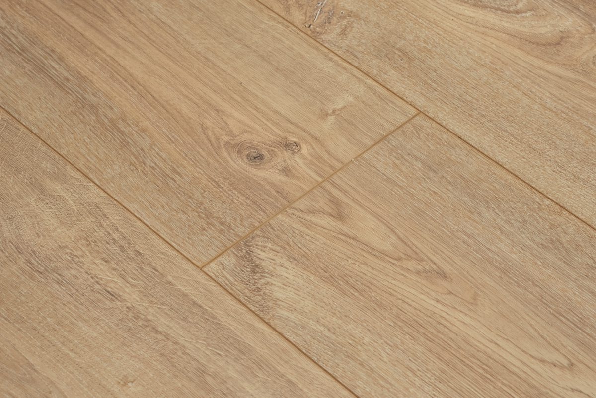 detail FLR-1712