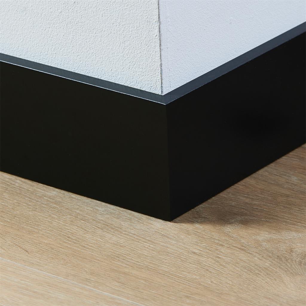 MDF plint 90x12 mm RAL9005 zwart gelakt Amsterdam