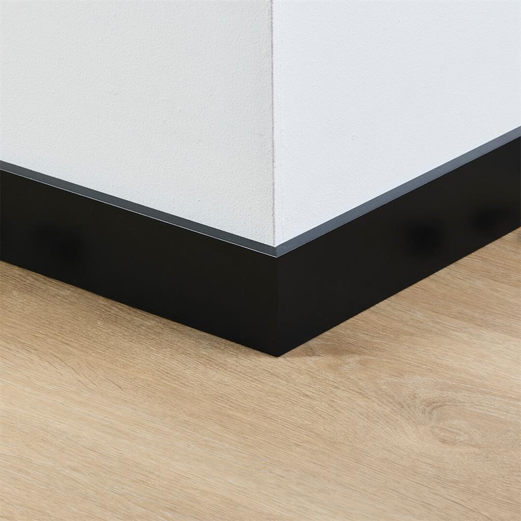 MDF plint Amsterdam 70x12 mm RAL9005 zwart gelakt