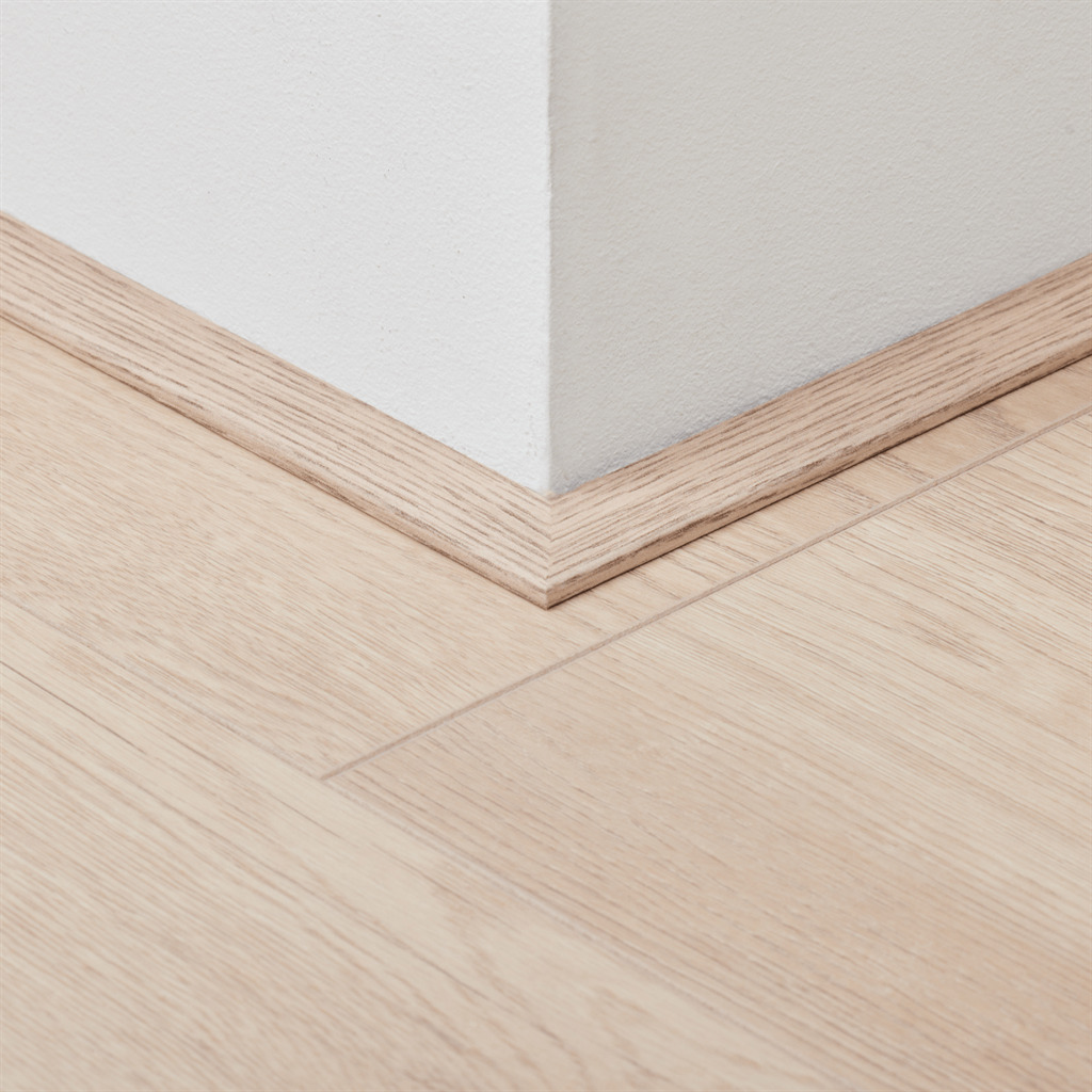 Plakplint Ambiant 5111990419 Eiken Oud Blank 9904