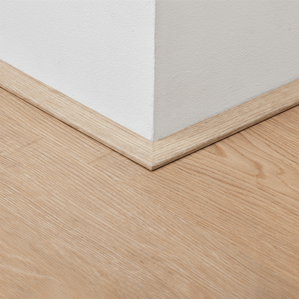 Plakplint Ambiant 5111019519 Eiken Rustiek Wit 0195