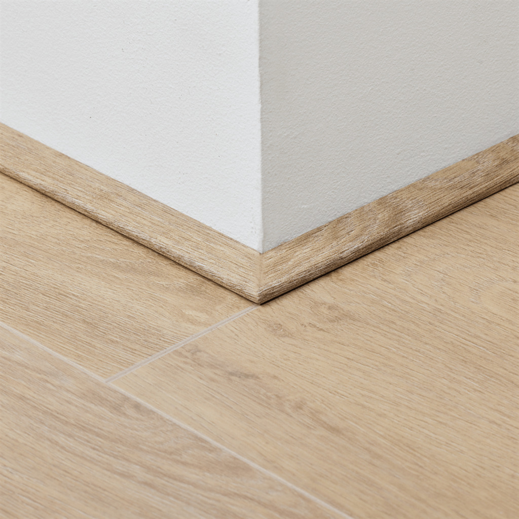 Plakplint Ambiant 5111999319 Helder Eiken 9993