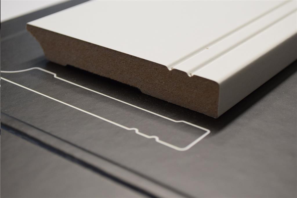 MDF plint Milaan 120x15mm RAL9010 afgelakt