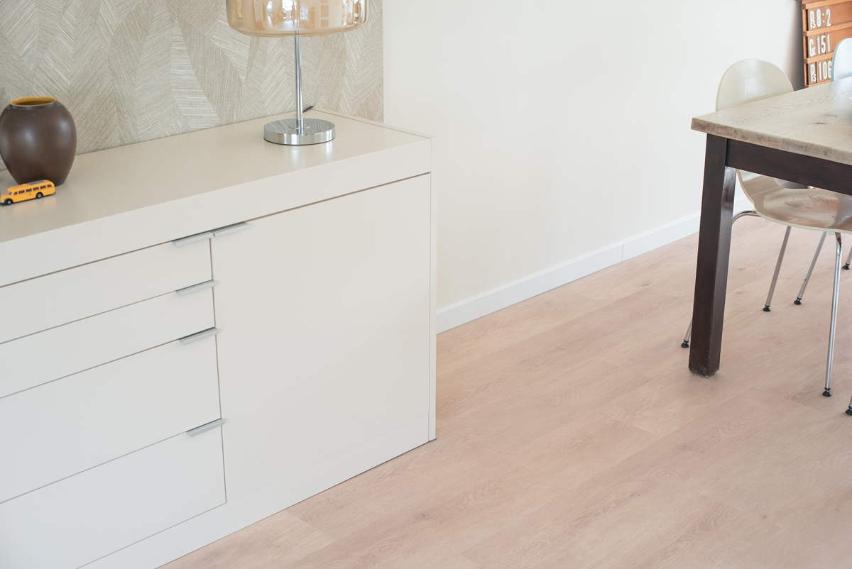 Floer Natuur PVC FLR-3036 Matte toplaag Bemmel Beige PVC plank plak pvc met strakke randafwerking
