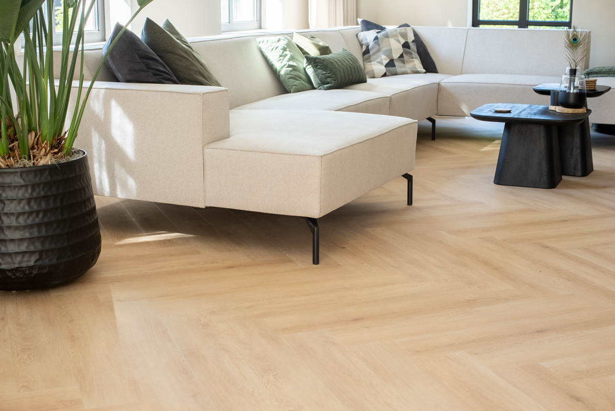 Floer Walvisgraat PVC FLR-3524 Kleur en structuur Cetus Creme walvisgraat plak pvc met subtiele v-groef