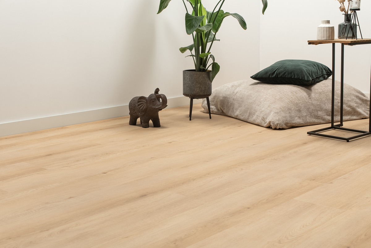 Floer Natuur Click PVC FLR-3731 Legpatroon en afwerking Cilento Creme PVC plank click pvc met rustige tekening