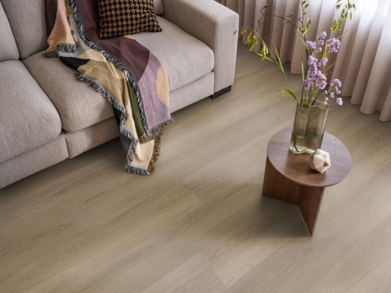 Ambiant Soleno 6050.1004.19 Legpatroon en afwerking Dark Oak PVC plank plak pvc met realistische structuur