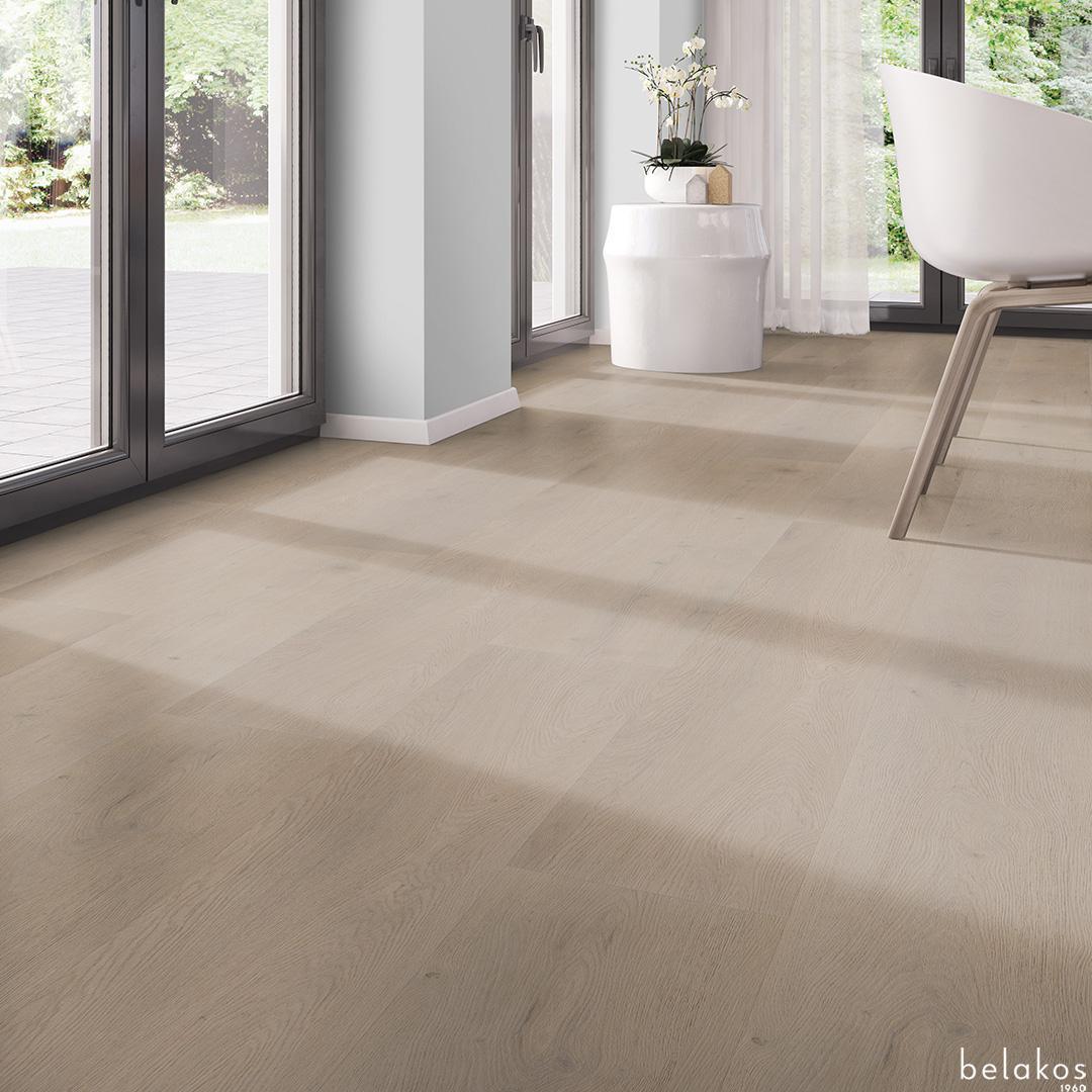 Attico 830 PVC plank plak PVC sfeerfoto in woonkamer