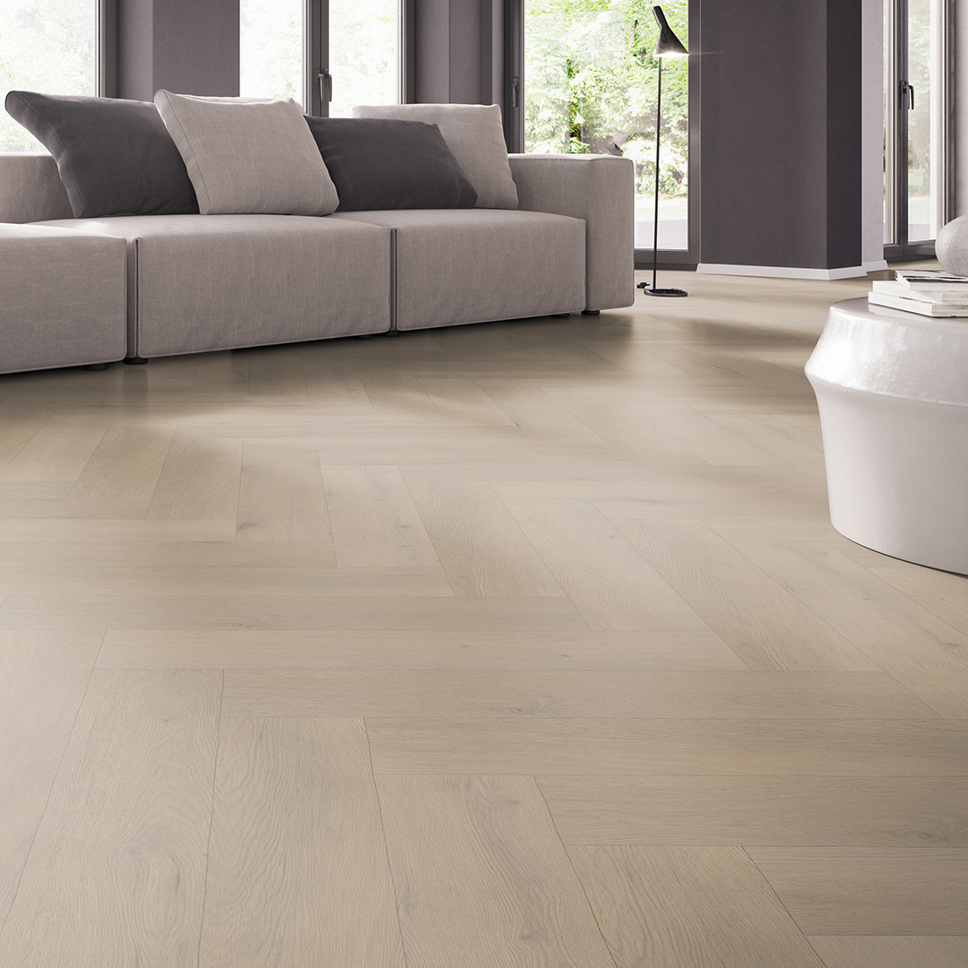 Attico Visgraat XL 83 visgraat plak PVC sfeerfoto in woonkamer