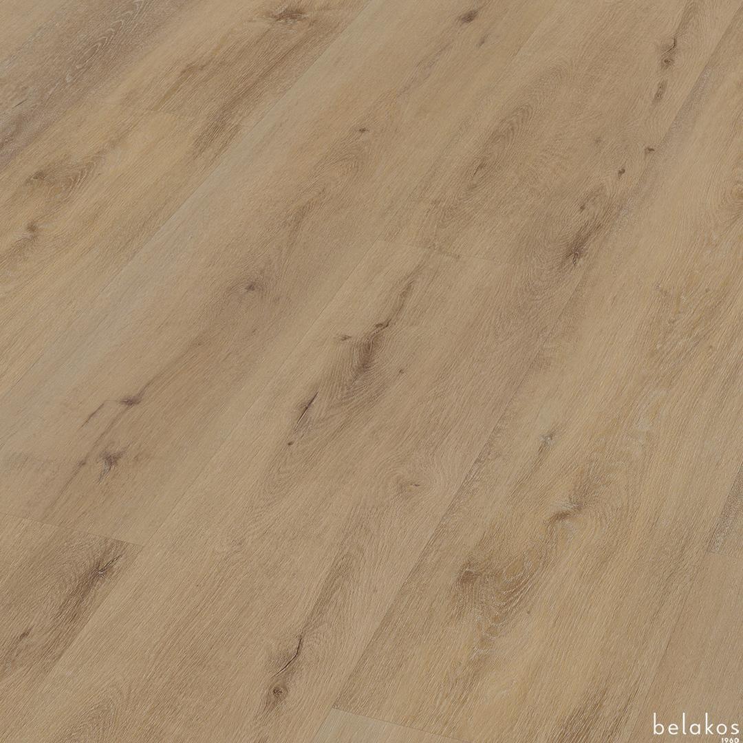 Belakos Attico 800 plak PVC plank close-up van houttekening en subtiele structuur