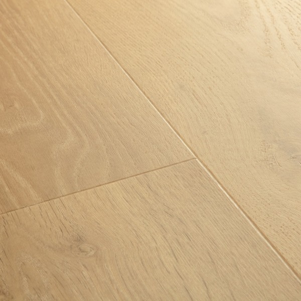 Close-up van het houtdessin van Elegante Naturelle Eik, click pvc QuickStep