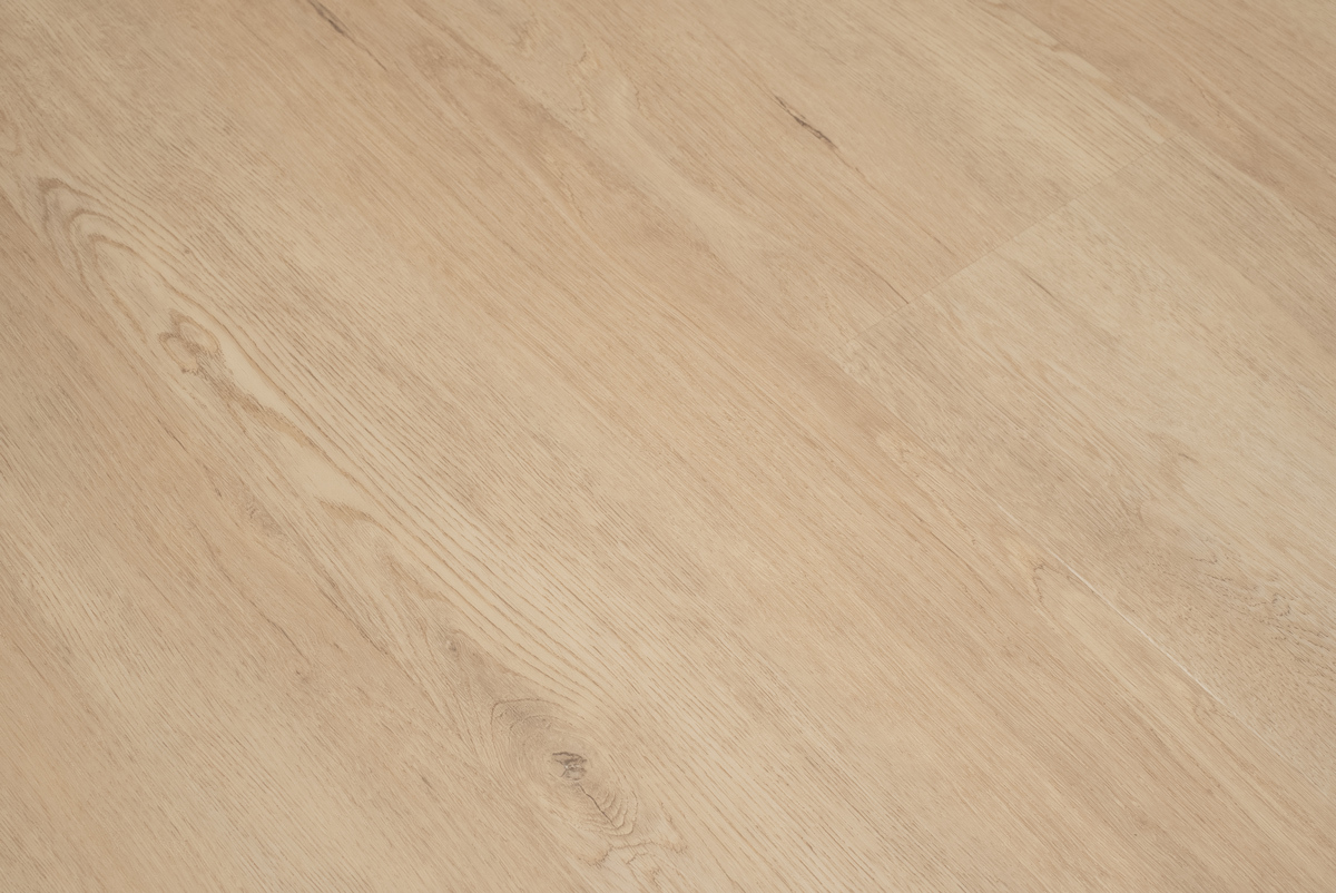 Floer Natuur Click PVC FLR-3726 Close-up van houtdessin Garda Grijsbeige PVC plank click pvc met natuurgetrouwe nerf