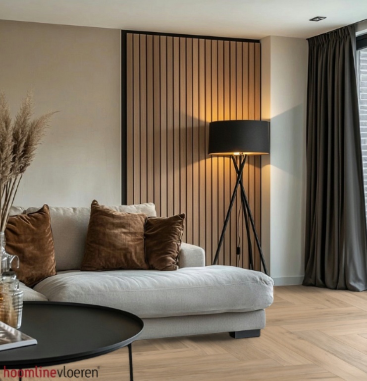 Hoomline Fusion Superior Visgraat 44210 Gotham Oak Natural visgraat plak pvc in woonkamer sfeerfoto