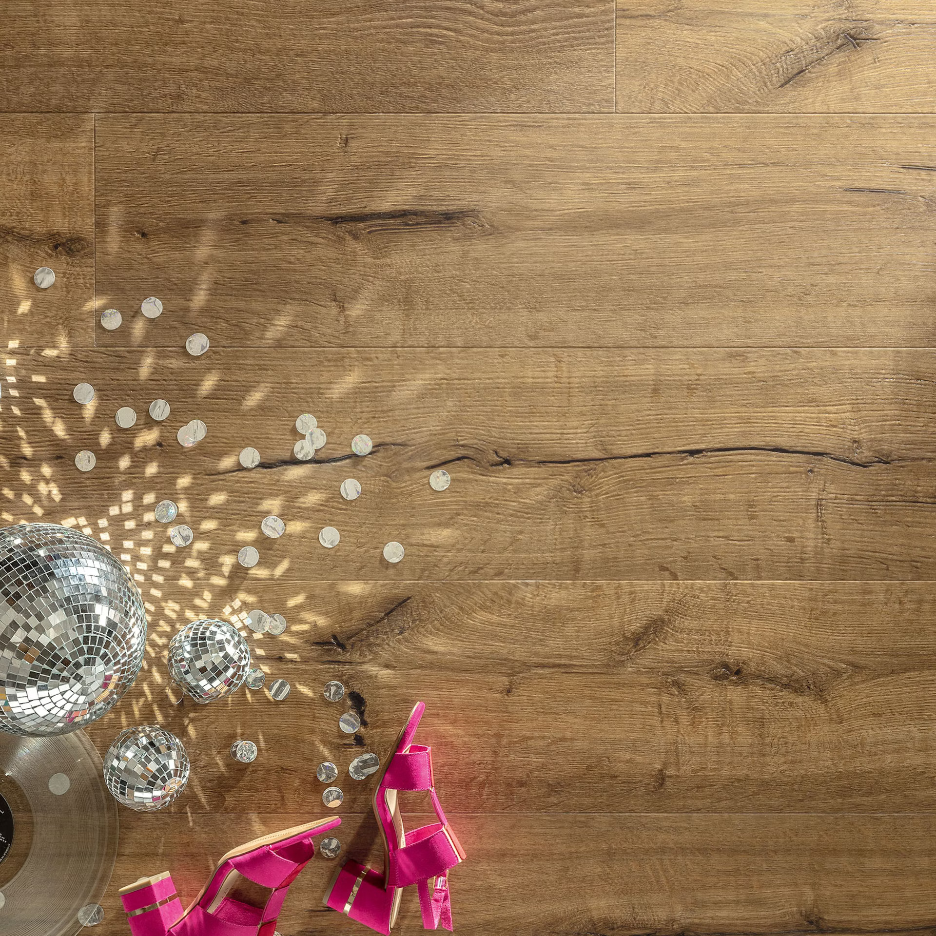 Floorify Lange Planken FG037 Detail van de structuur Havana PVC plank plak pvc met subtiele nerf warmteweerstand 002 m²K/W