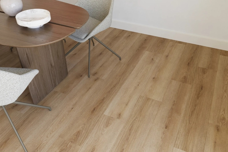 Castell Supreme 812 Planks XL 152 Close-up van houtdessin Honey Brown PVC plank plak pvc met natuurlijke tekening