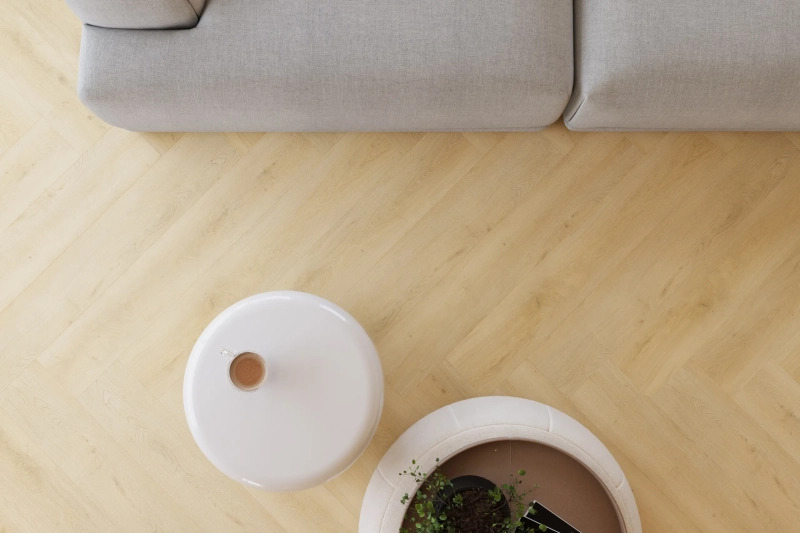 Castell Supreme 860 Herringbone XL 217 Kaki visgraat plak pvc in woonkamer sfeerfoto