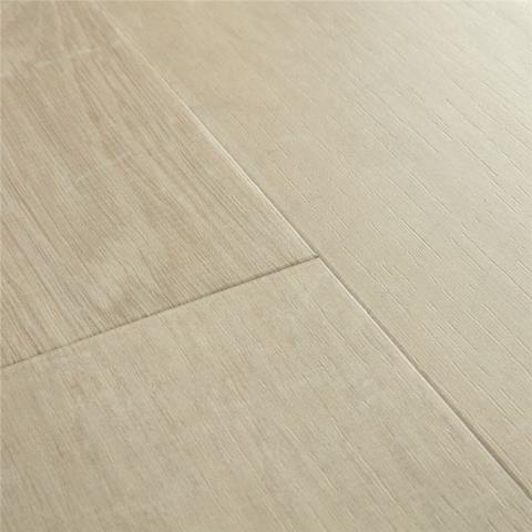 QuickStep Bloom AVMPU40103 Detail van de structuur Katoen Eik Beige PVC plank click pvc met subtiele nerf warmteweerstand