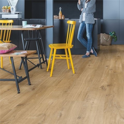 QuickStep Bloom AVMPU40104 Close-up van houtdessin Katoen Eik Natuur PVC plank click pvc met natuurlijke tekening