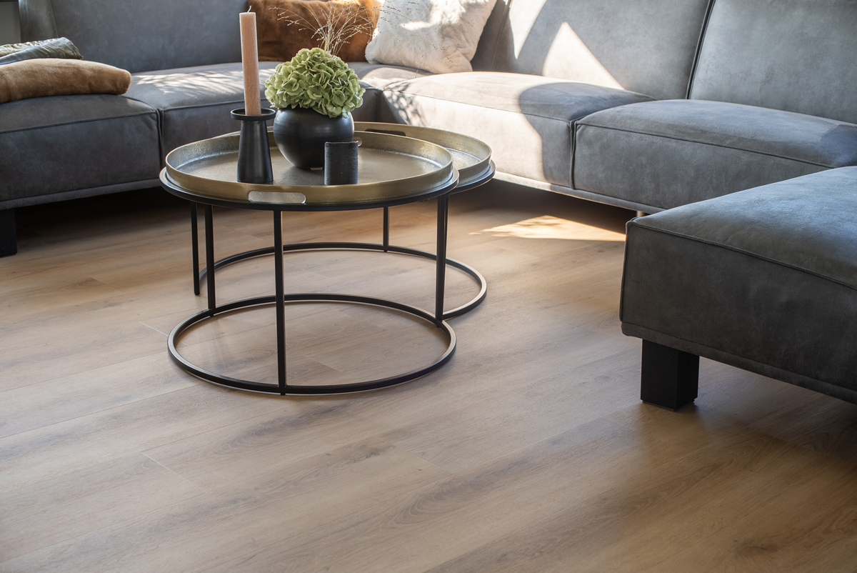 Floer Natuur PVC FLR-3035 Afwerking en randdetail Langelo Landelijk PVC plank plak pvc met levendige structuur