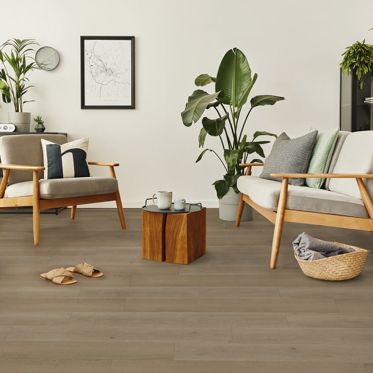 Bodiax Thor BP500 Click 530 Legian PVC plank click pvc in woonkamer sfeerfoto