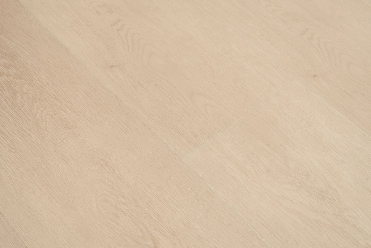 Floer Natuur PVC FLR-3037 Close-up van houtdessin Lisse Lichtbruin PVC plank plak pvc met natuurgetrouwe nerf