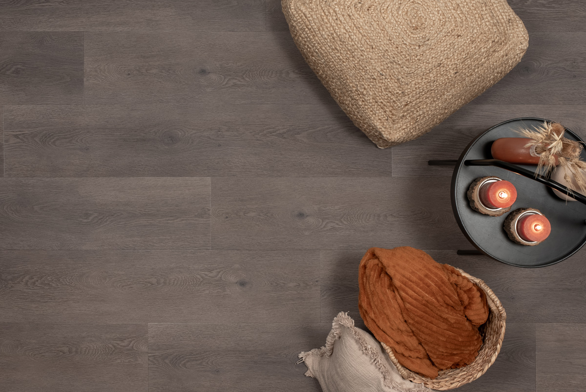 Floer Natuur PVC FLR-3039 Madeira Mokka PVC plank plak pvc in woonkamer sfeerfoto