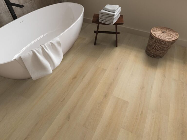 Ambiant Valento 6070.1010.19 Close-up van houtdessin Natural PVC plank plak pvc met natuurlijke tekening