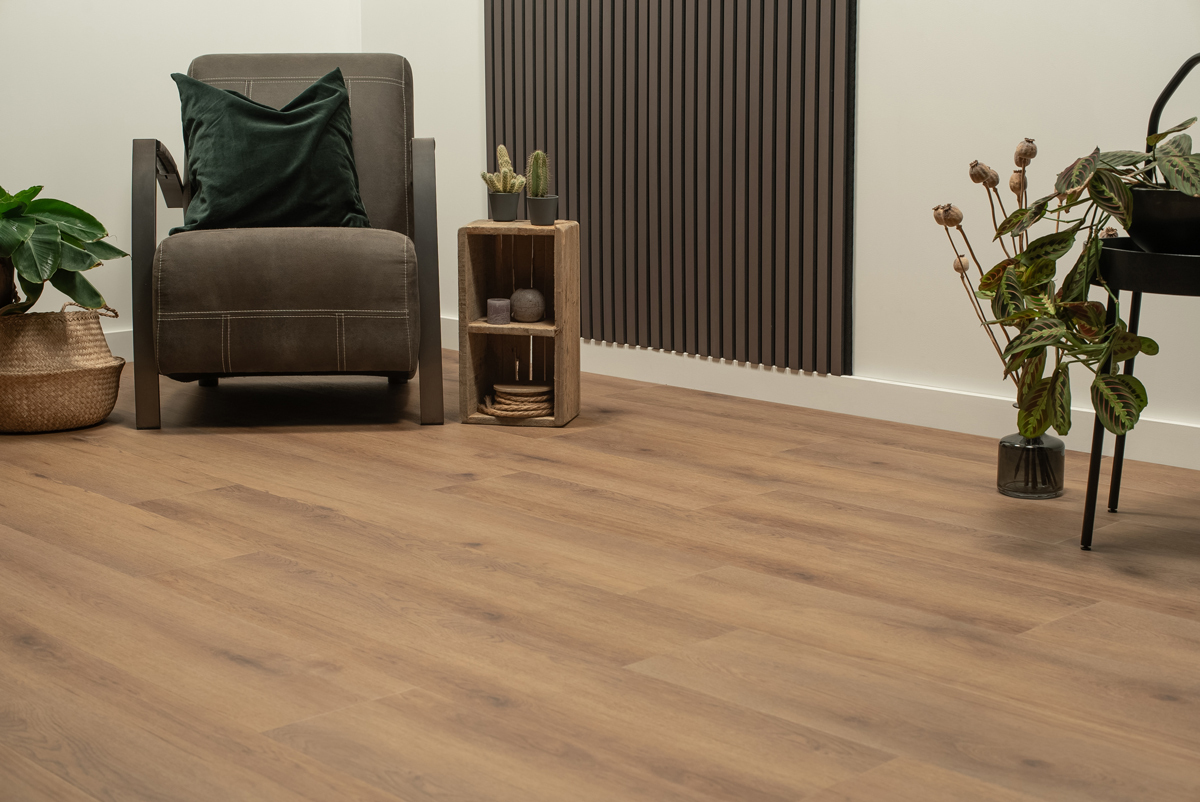 Floer Natuur Click PVC FLR-3729 Close-up van houtdessin Niederhorn Nootbruin PVC plank click pvc met natuurlijke tekening