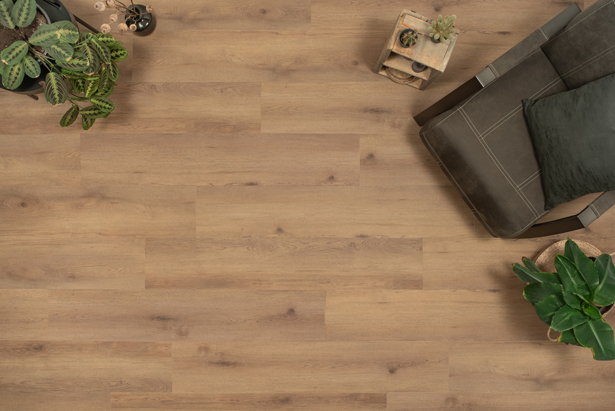 Floer Natuur PVC FLR-3046 Niederhorn Nootbruin PVC plank plak pvc in woonkamer sfeerfoto