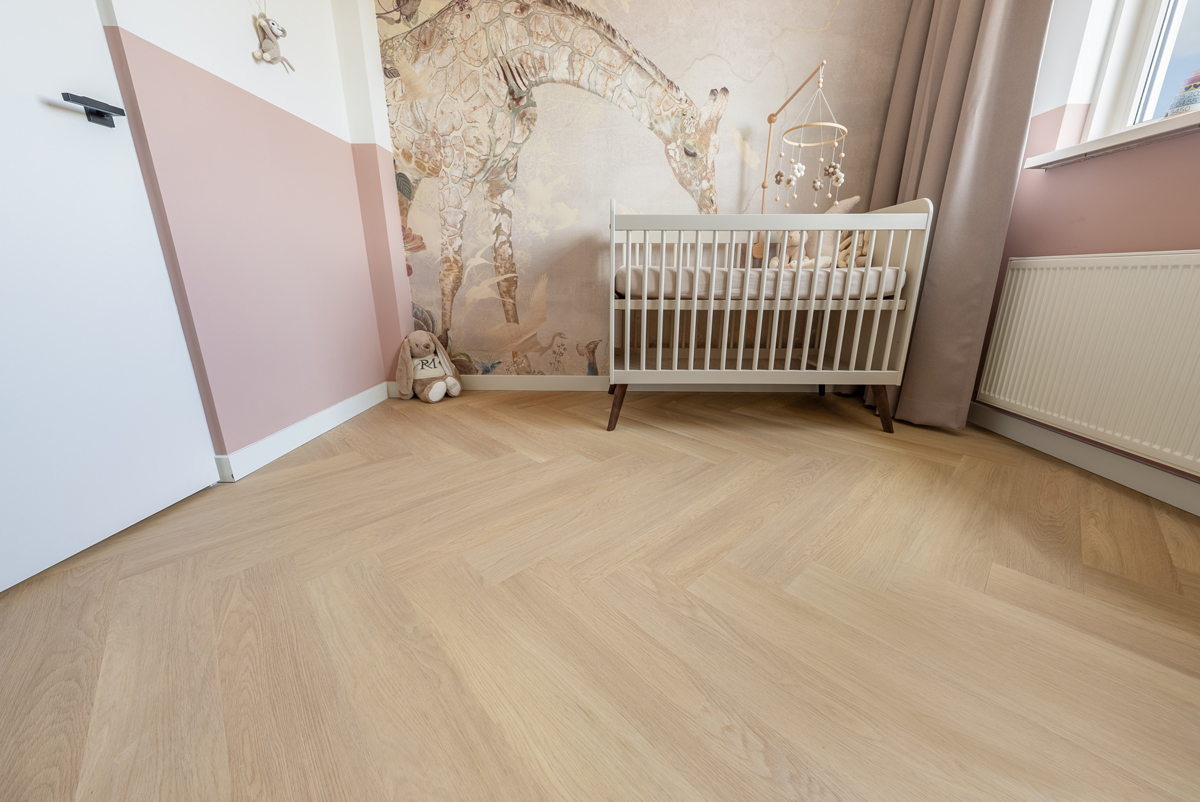 Floer Walvisgraat PVC FLR-3525 Toepassing in woonkamer Noordkarper Natuur walvisgraat plak pvc met warme kleurtoon