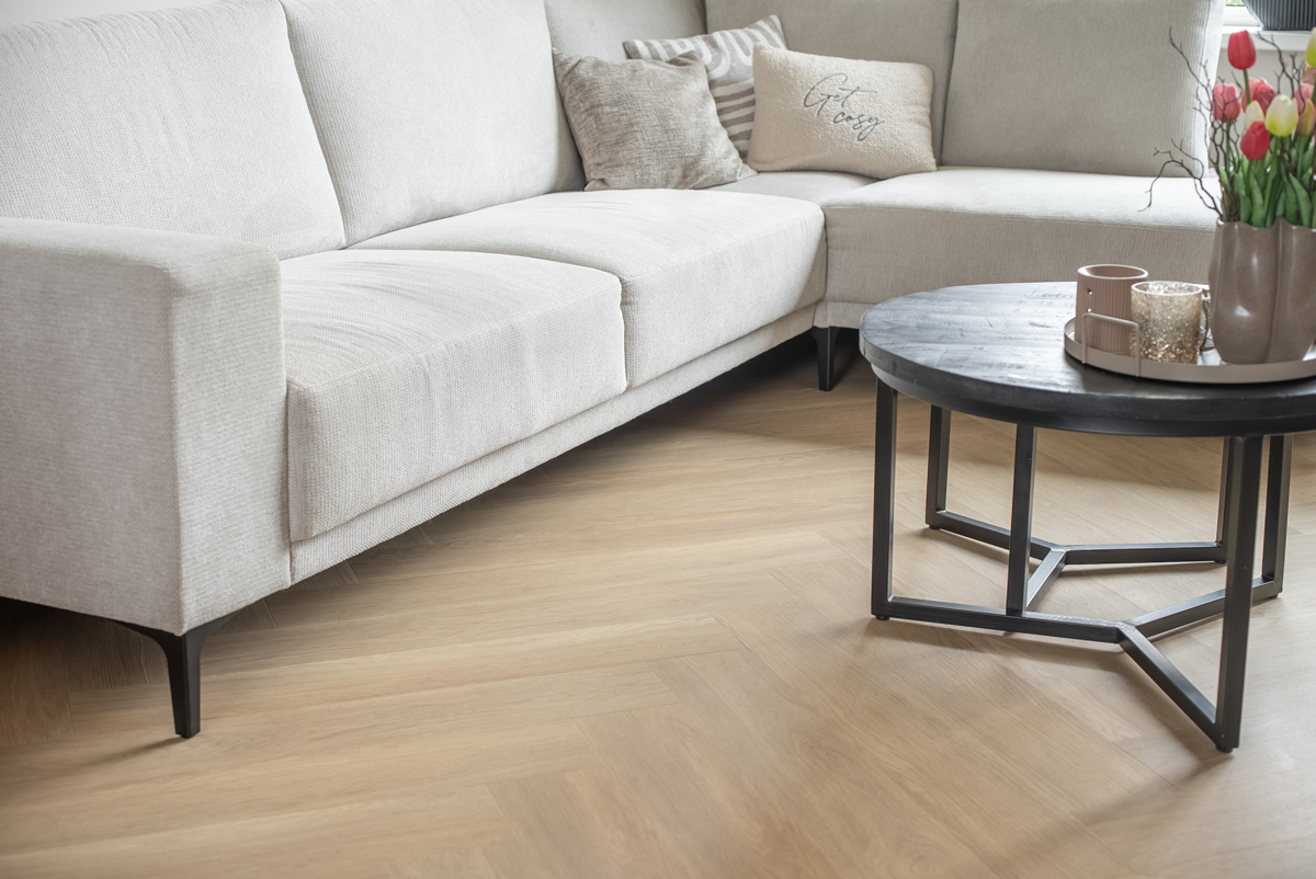 Floer Walvisgraat click PVC FLR-3911 Afwerking en randdetail Noordkarper Natuur walvisgraat click pvc met levendige structuur