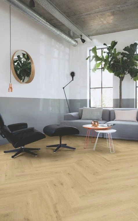 QuickStep Pristine Visgraat SGHBC20326 Detail van de structuur Ocean Bliss Naturel visgraat plak pvc met subtiele nerf