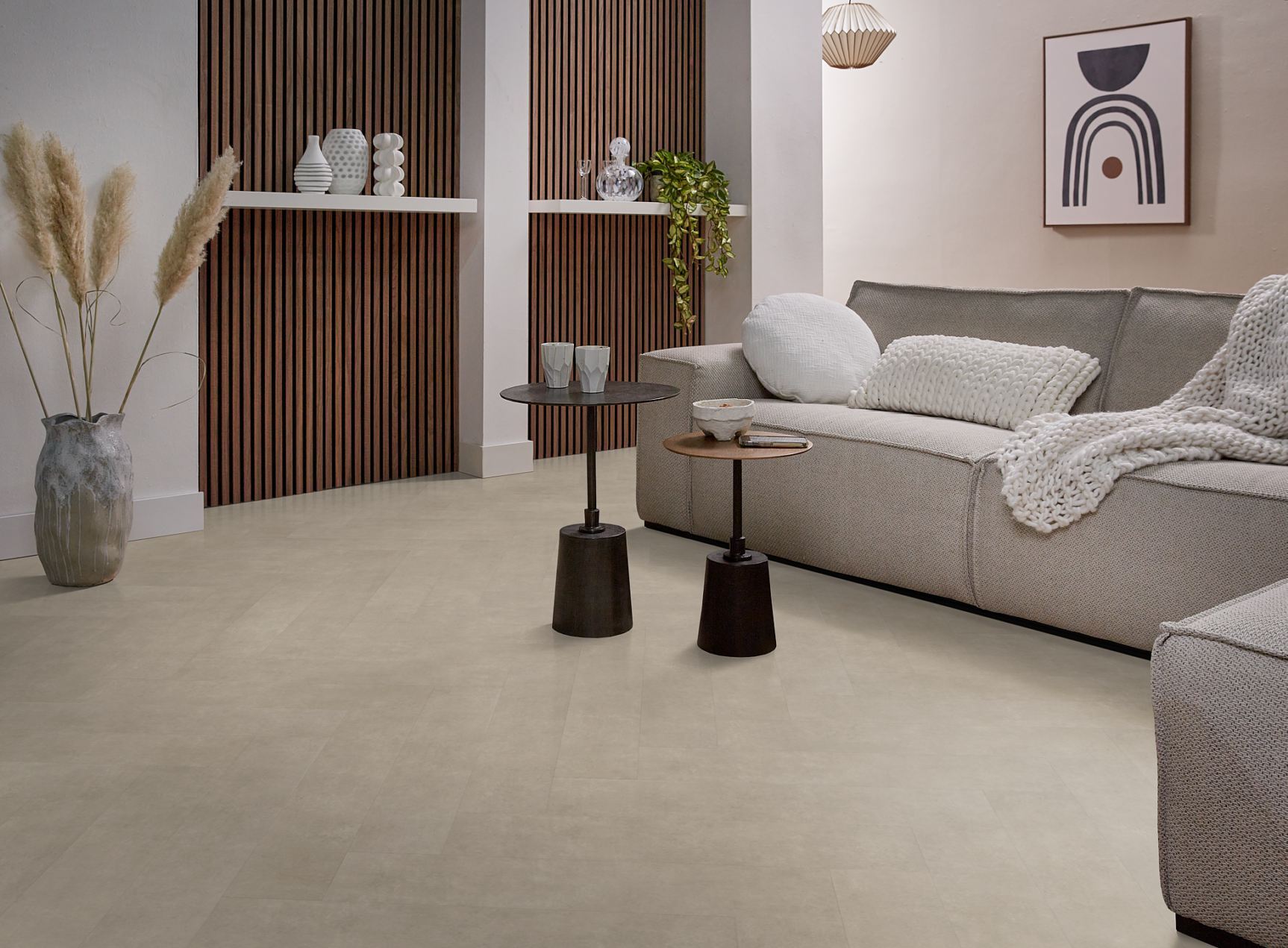 VTwonen Herringbone 6201101619 Sand visgraat plak pvc in woonkamer sfeerfoto