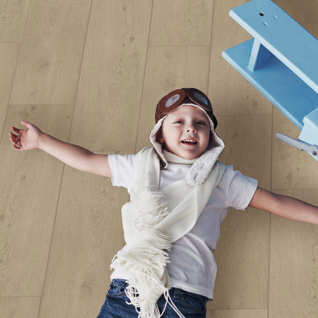 Bodiax Longa BP300 311 Sherbrooke Oak PVC plank plak pvc in woonkamer sfeerfoto