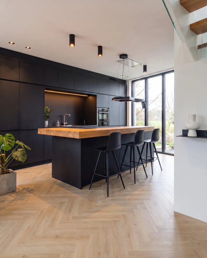 Hoomline City Visgraat Stellendam 8008 visgraat plak PVC detail van structuur en matte afwerking