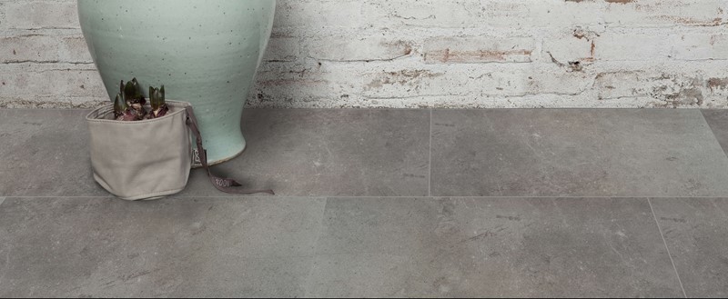 VivaFloors Tegels 1810 variant PVC tegel plak pvc in woonkamer sfeerfoto