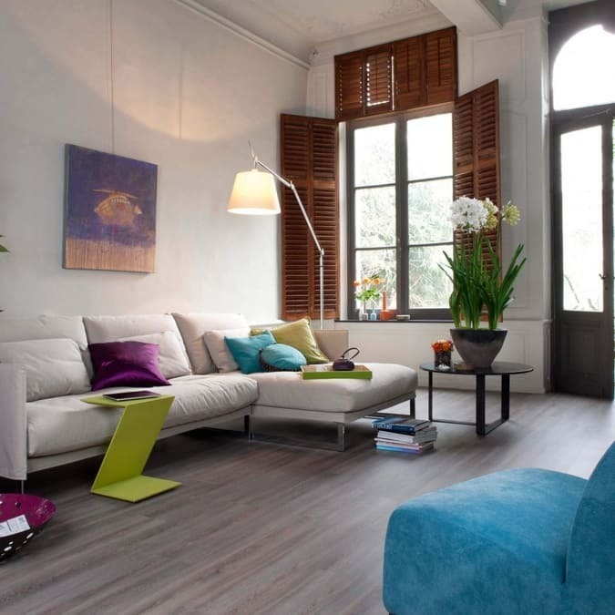 sfeerfoto Roots Ethnic Wenge PVC plank plak pvc in woonkamer SKU 28282