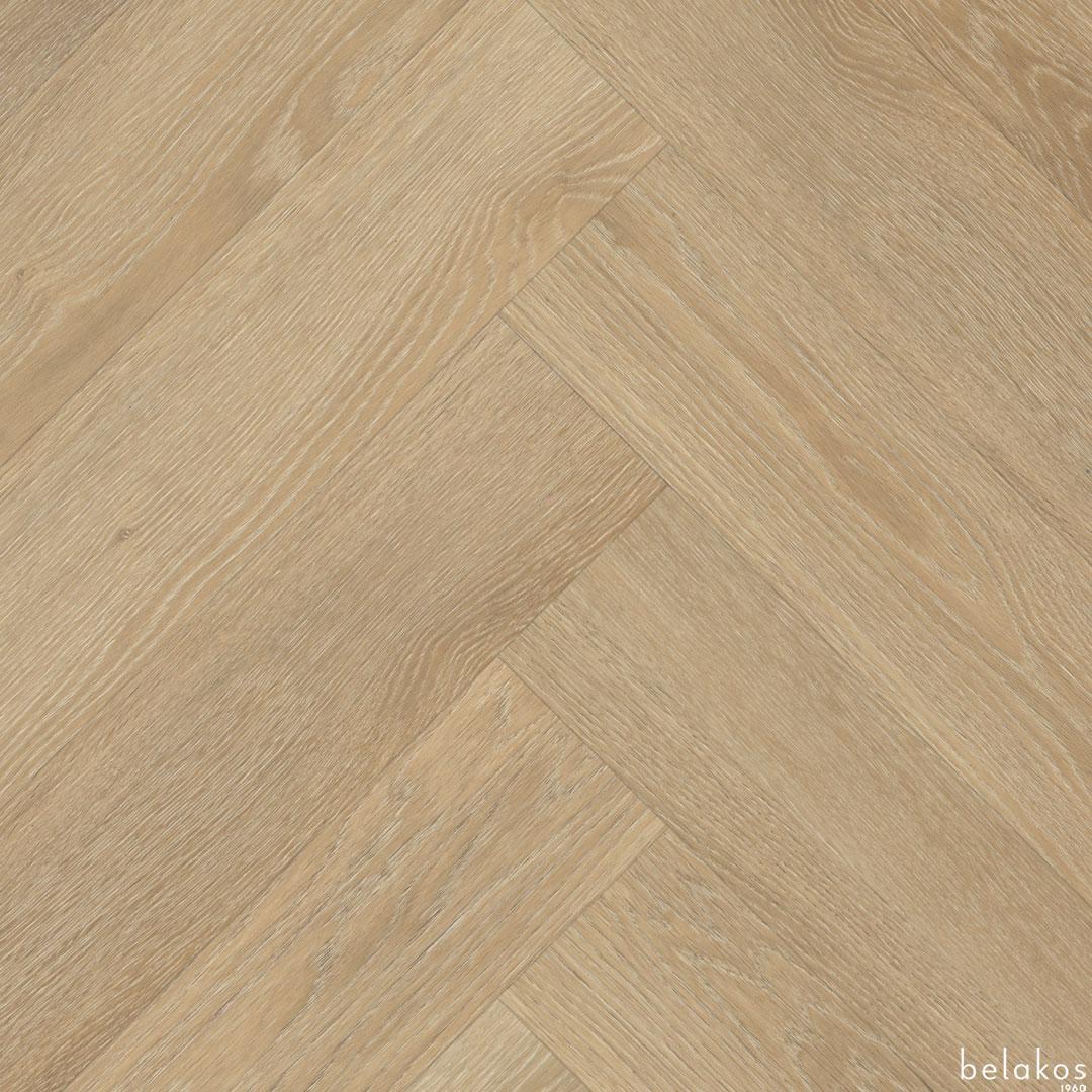 Structuurdetail van Belakos Rustico Visgraat 20 plak PVC vloer – matte toplaag