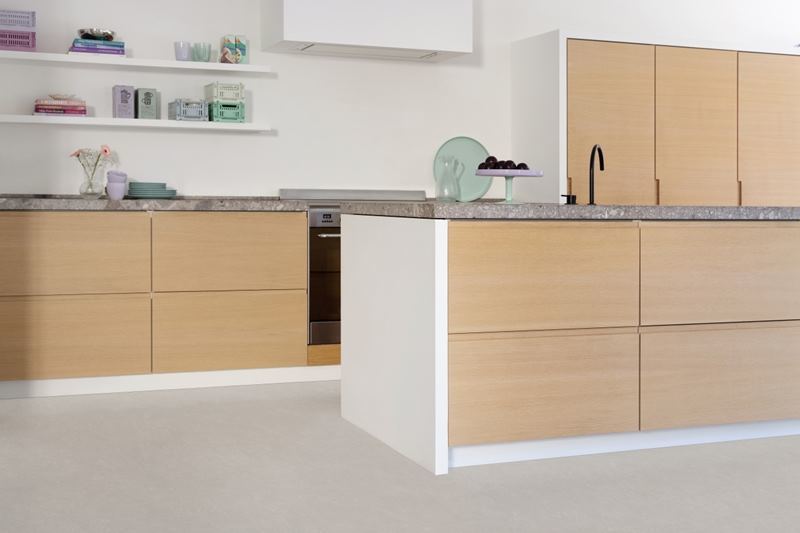 Moduleo Roots Azuriet 46919 Detail van de structuur variant PVC tegel plak pvc met subtiele nerf warmteweerstand 002 m²K/W