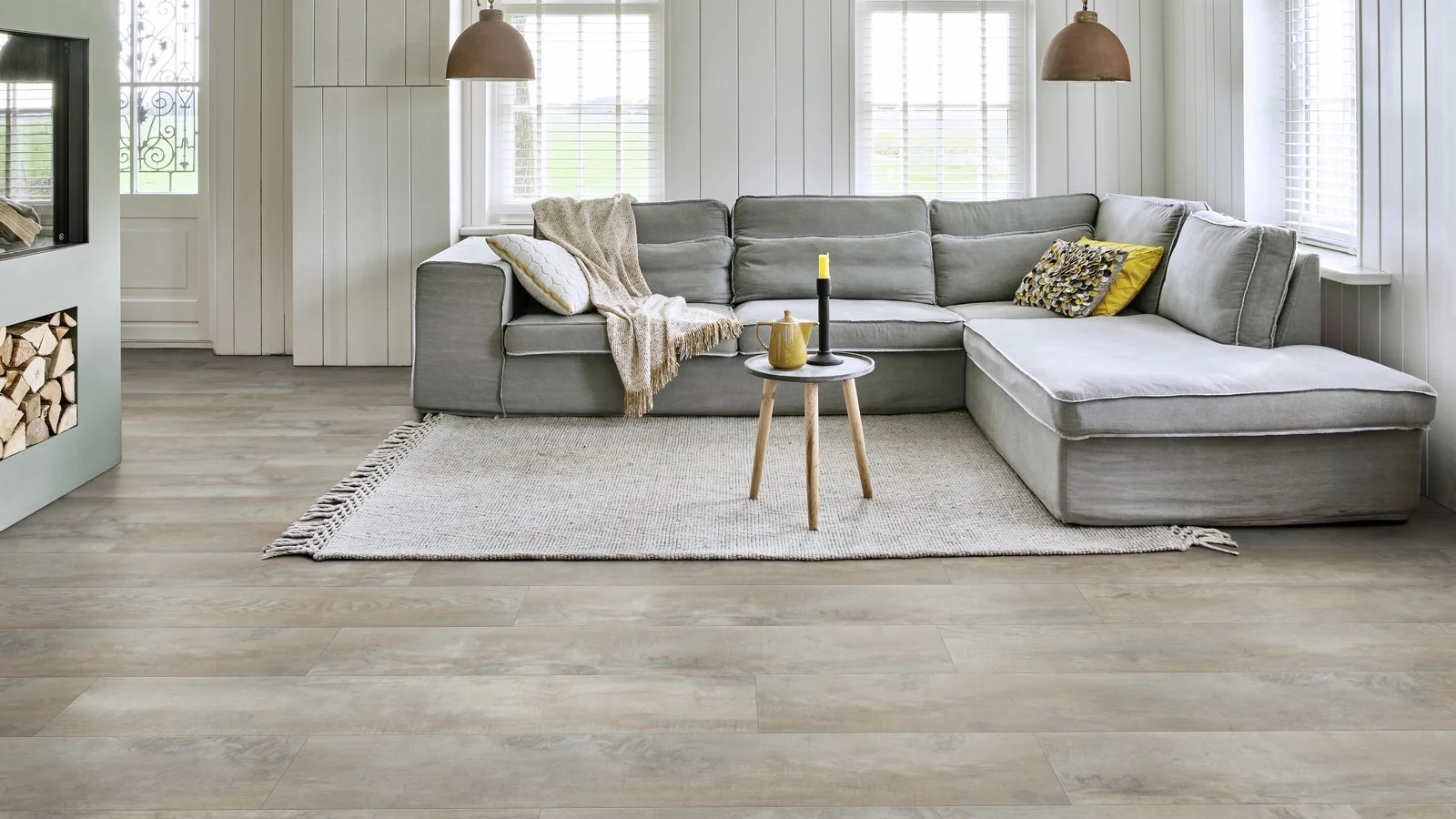 Moduleo Roots Country Oak-32 24918 variant PVC plank plak pvc in woonkamer sfeerfoto
