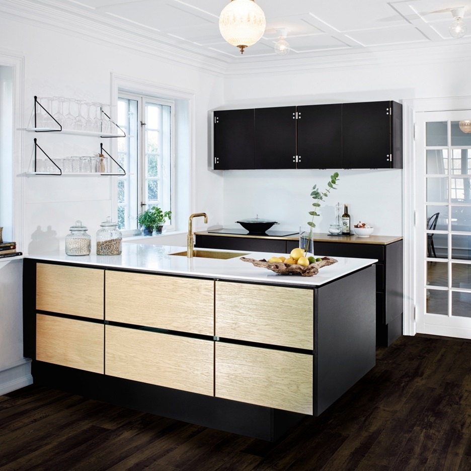 Moduleo Roots Country Oak-33 54991 variant PVC plank plak pvc in woonkamer sfeerfoto