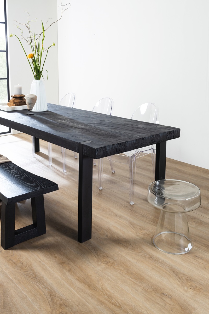 Therdex Rustique 15072 variant PVC plank plak pvc in woonkamer sfeerfoto