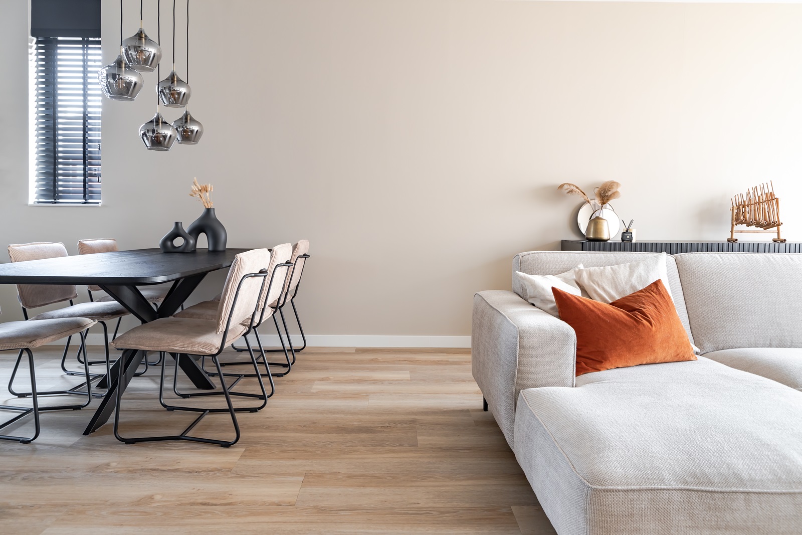 sfeerfoto Original PVC plank plak pvc in woonkamer SKU 15011