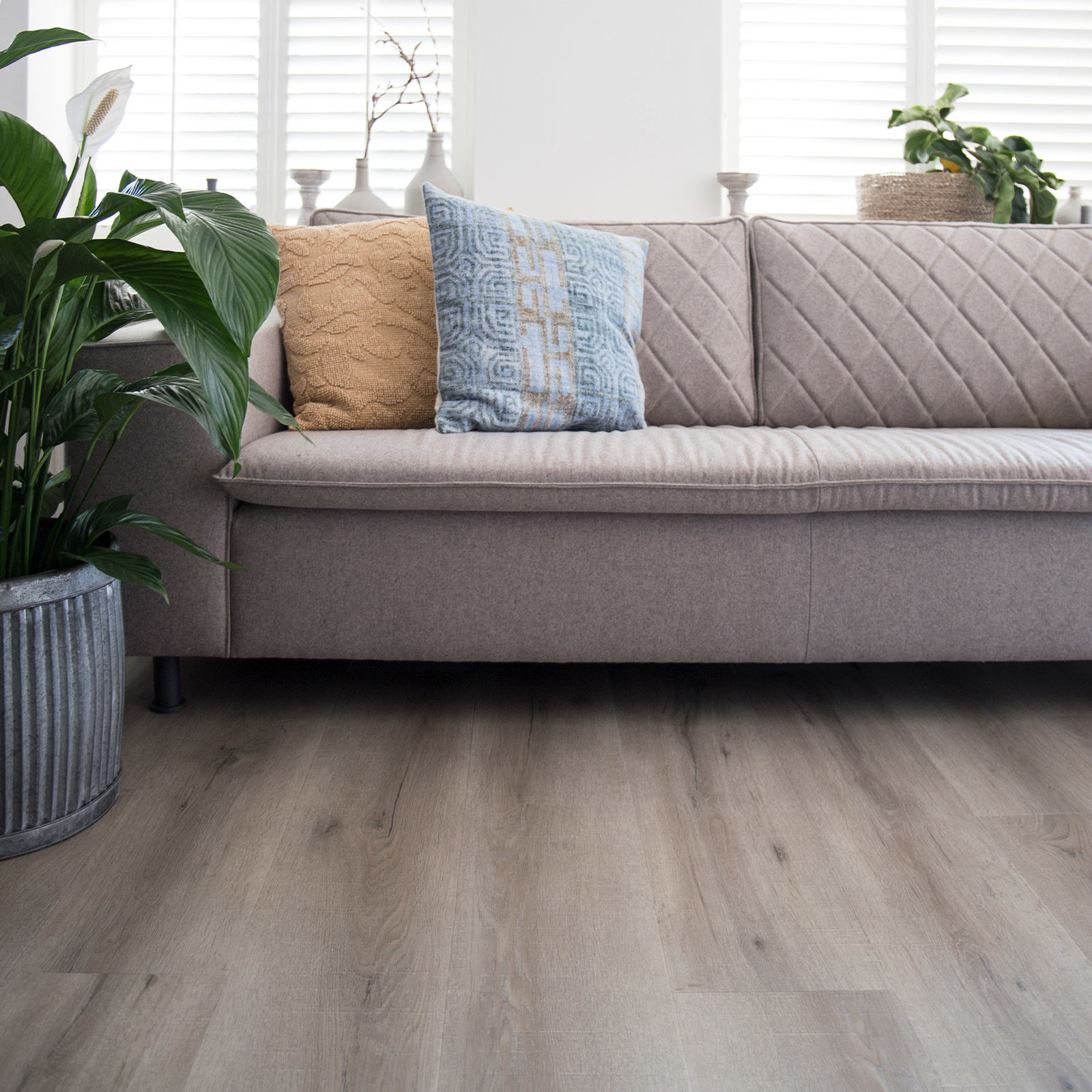 VivaFloors Eiken Click 6880 variant PVC plank click pvc in woonkamer sfeerfoto