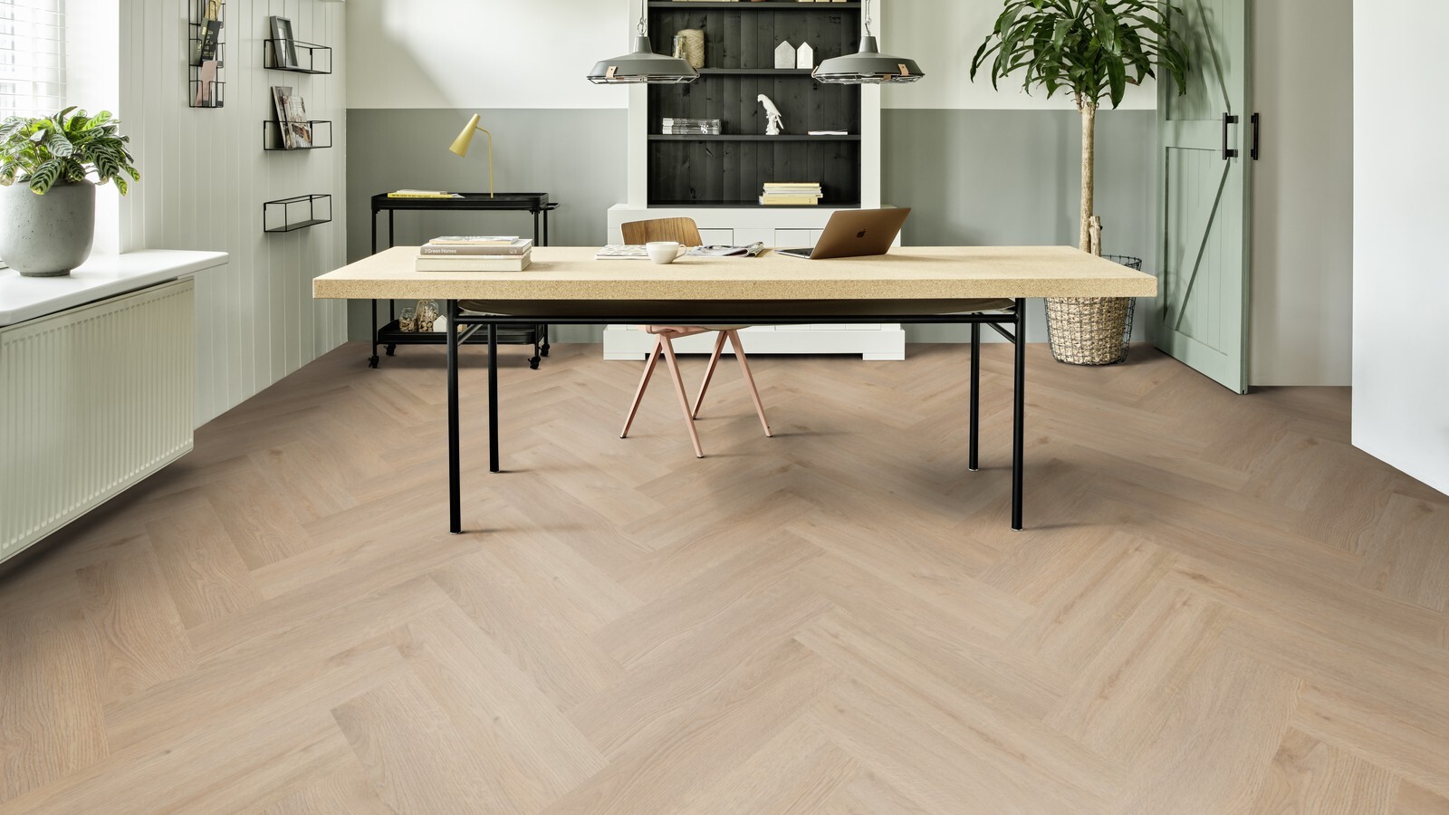 Moduleo Roots Visgraat Galtymore Oak 86237V  visgraat plak pvc in woonkamer sfeerfoto