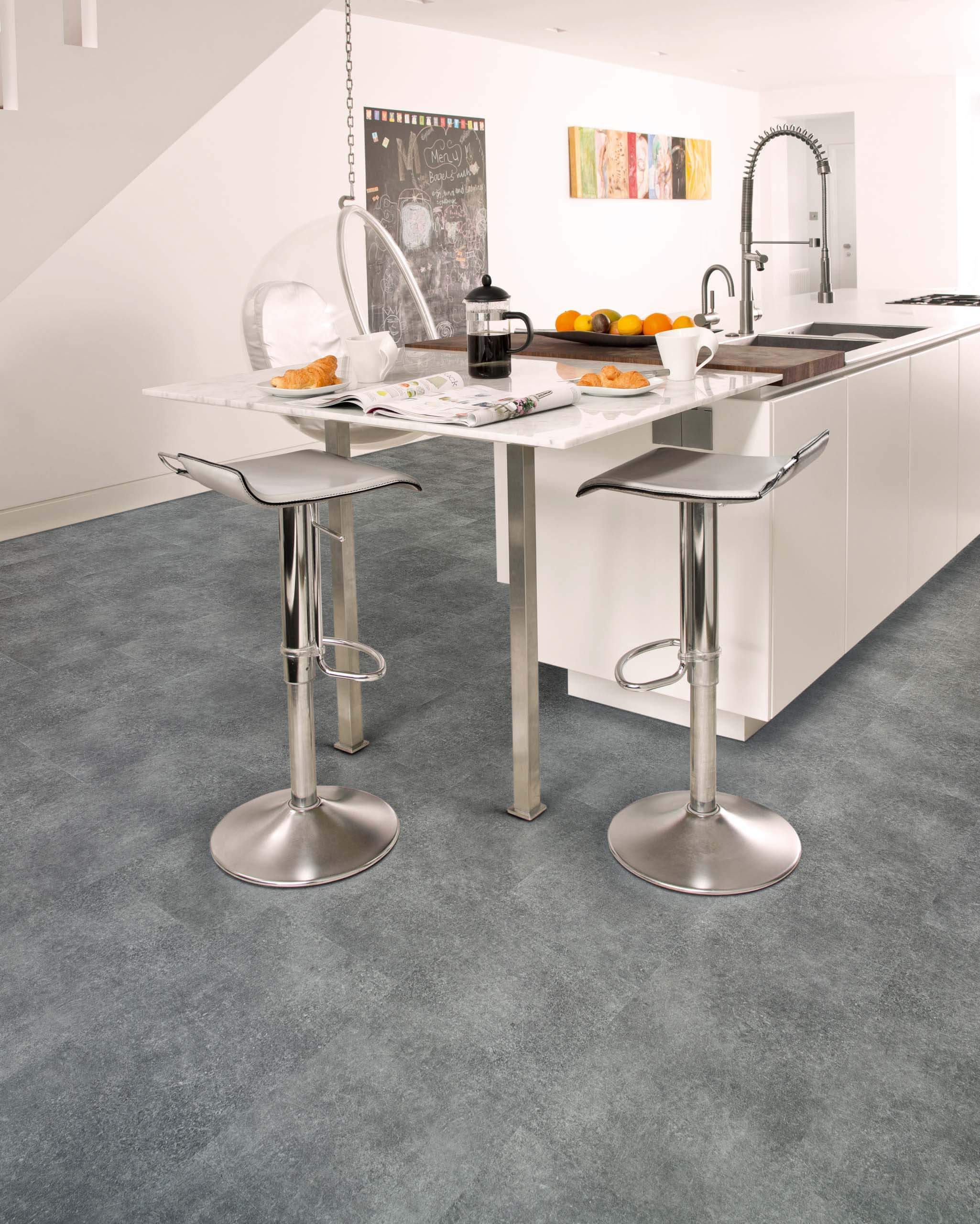 Moduleo Roots Cantera 46930 Detail van de structuur variant PVC tegel plak pvc met subtiele nerf warmteweerstand 0019 m²K/W