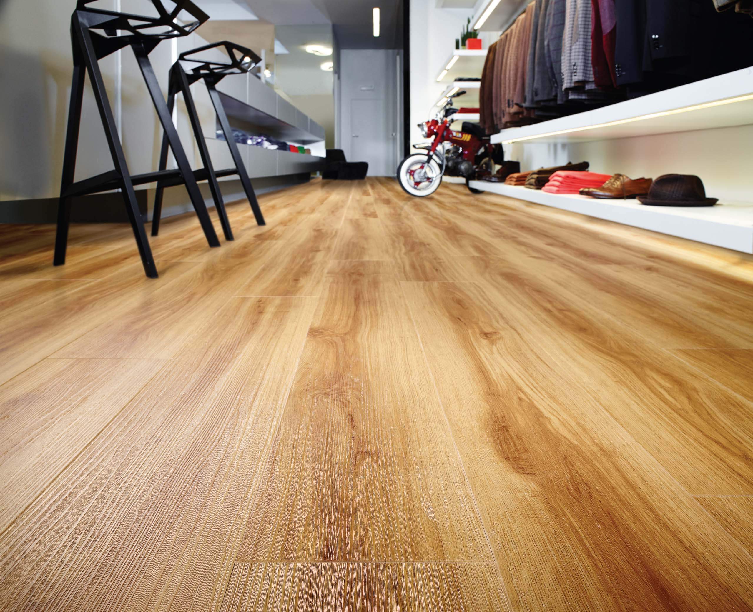 Moduleo Roots Classic Oak 24438 variant PVC plank plak pvc in woonkamer sfeerfoto