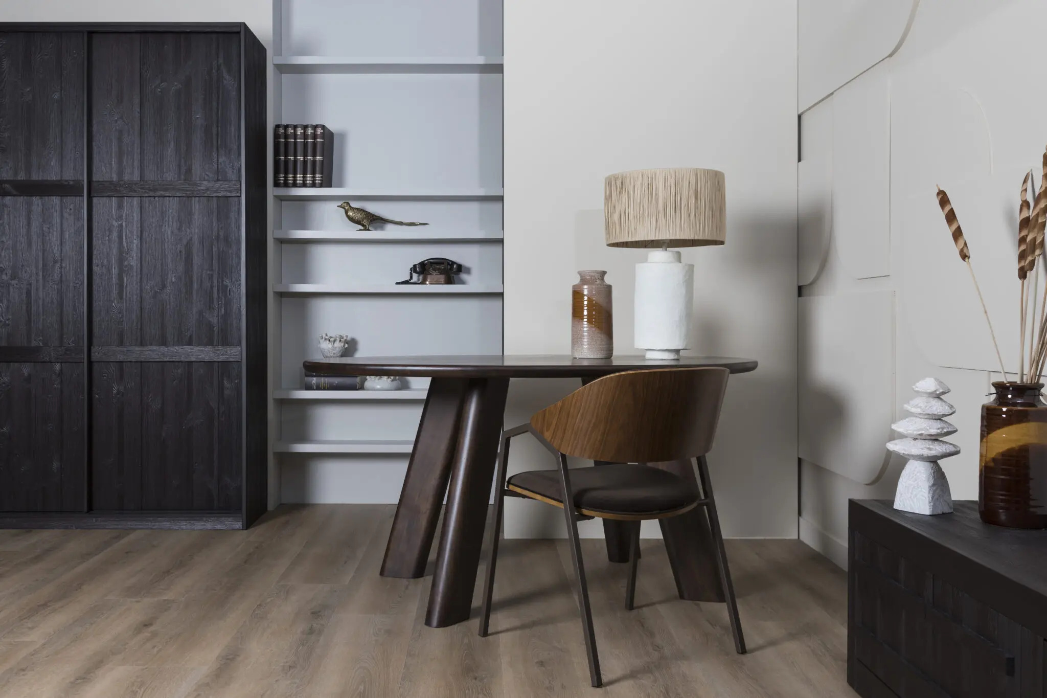 Hebeta Progress 54818 Close-up van houtdessin Warm Bruin PVC plank plak pvc met natuurlijke tekening