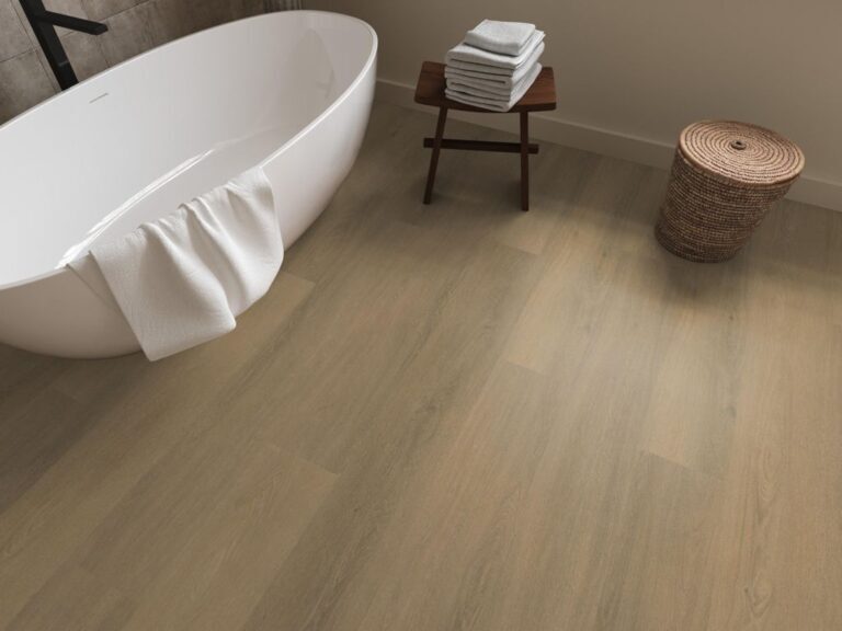 Ambiant Viranto Click 9042.7503.19 Warm Natural PVC plank click pvc in woonkamer sfeerfoto