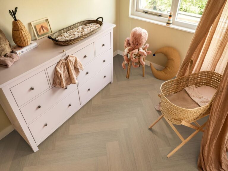 Ambiant Spigato Viranto Visgraat Click 9032.2503.19 Legpatroon en afwerking Warm Natural visgraat click pvc met realistische